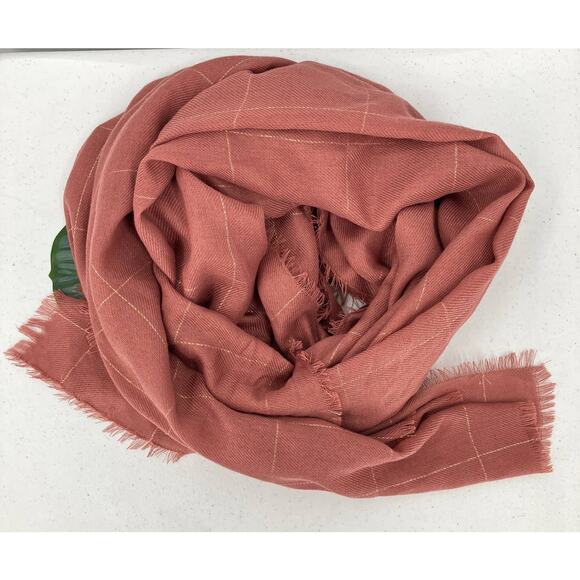 LC Lauren Conrad Dusty Rose Pink Metallic Gold Plaid Lightweight Fringe Scarf - Picture 3 of 6